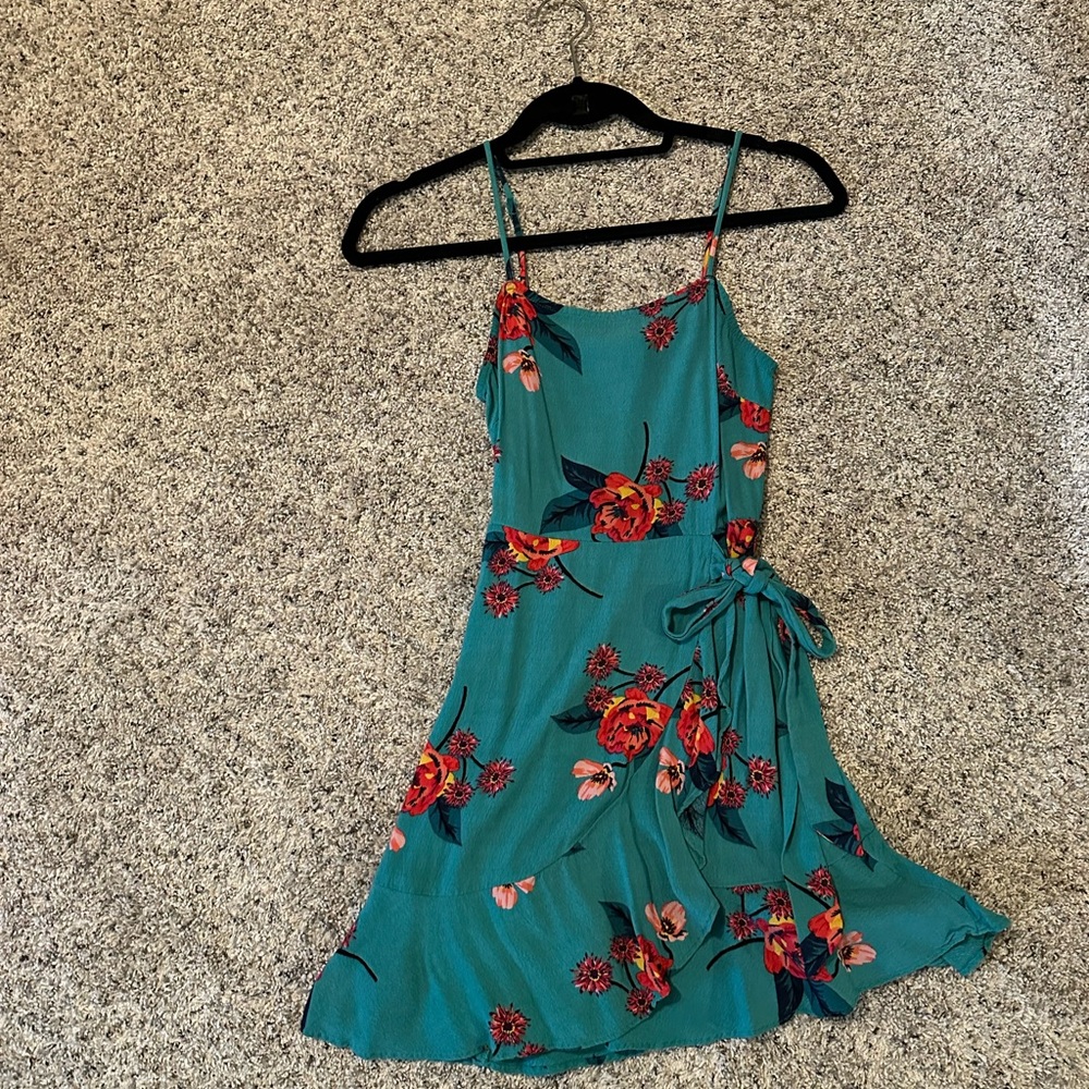 Express Teal Floral Midi Dress